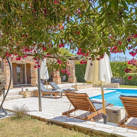 Villa Santolina Baderna Екстериор снимка