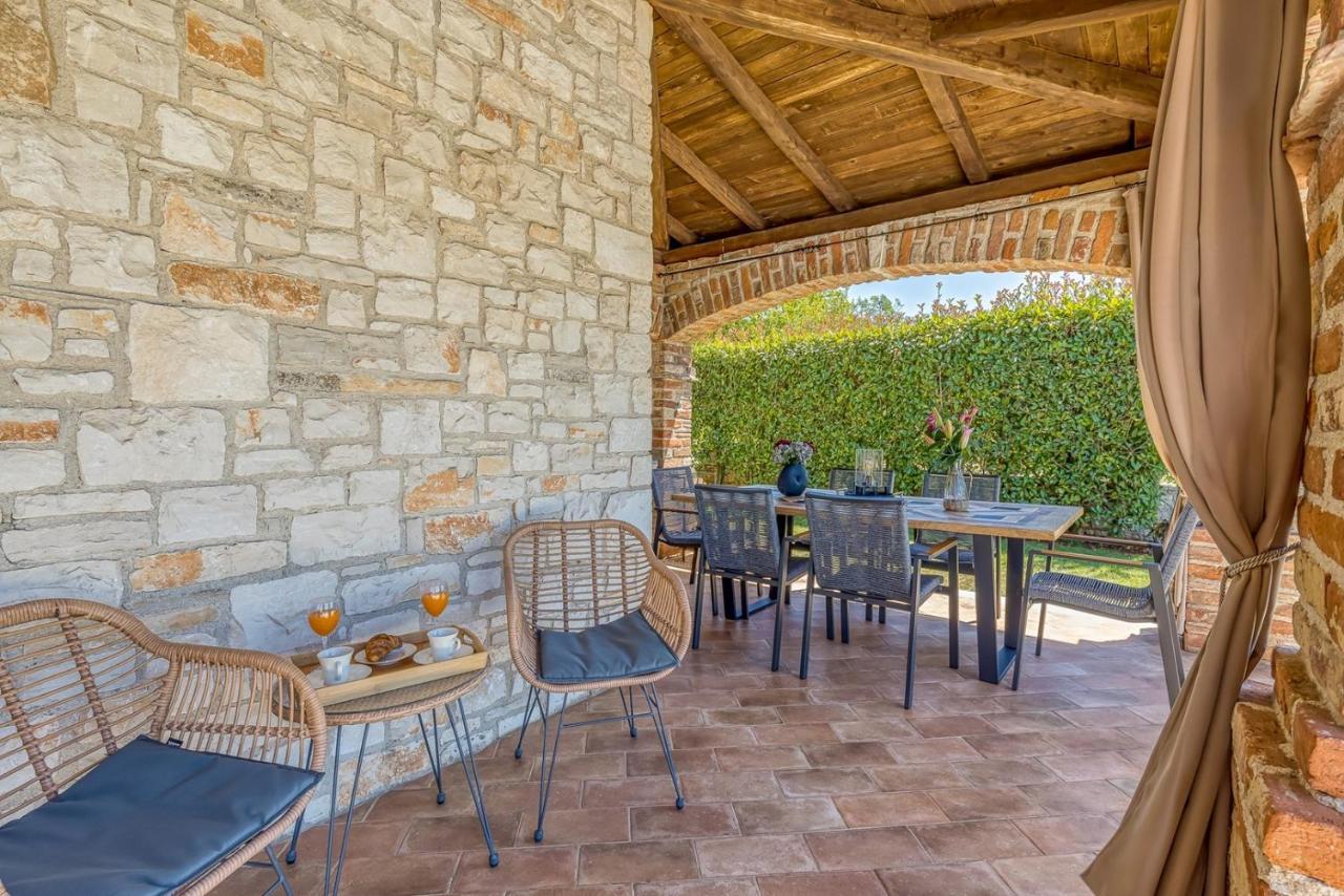 Villa Santolina Baderna Екстериор снимка