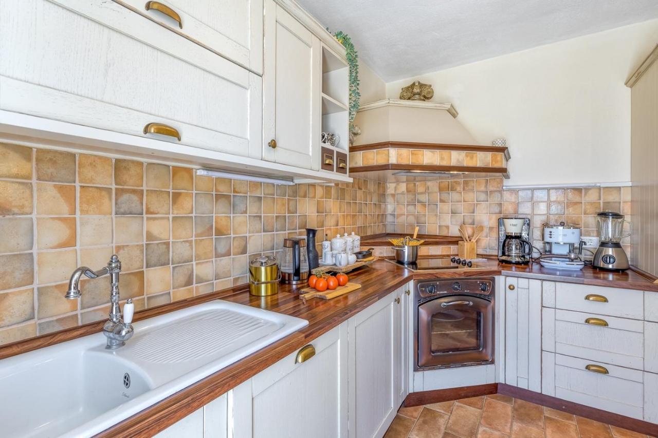 Villa Santolina Baderna Екстериор снимка